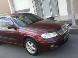 2001 Nissan Sentra dijual 5