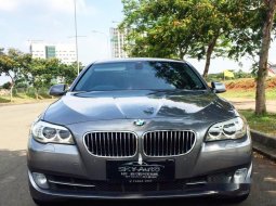 BMW 5 Series (528i) 2012 kondisi terawat 5