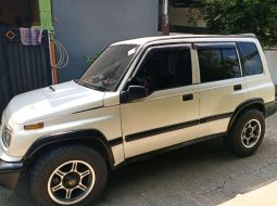 Suzuki Sidekick 1997 terbaik 3