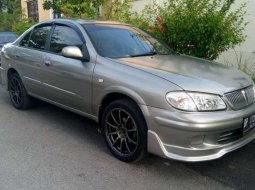 Nissan Sentra  2001 Abu-abu 3