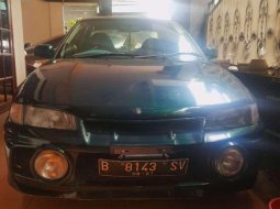 Mitsubishi Lancer SEi 2001 harga murah 3