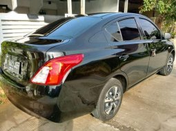 2013 Nissan Almera dijual 1