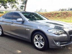 BMW 5 Series (528i) 2012 kondisi terawat 2