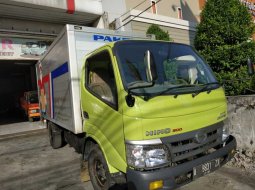 Jual Mobil Hino Dutro 2011 1