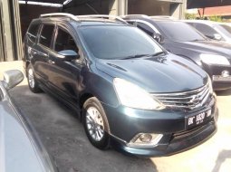 Jual Nissan Grand Livina Highway Star 2013 3