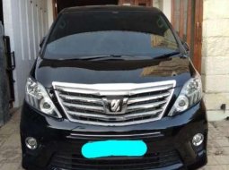 Toyota Alphard SC 2013 Hitam 4