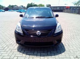 Nissan Almera 2013 dijual 2