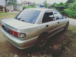 Mitsubishi Lancer Evolution 1995 terbaik 4