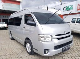 Toyota Hiace () 2014 kondisi terawat 3