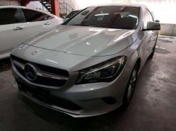 Mercedes-Benz CLA 2016 dijual 6