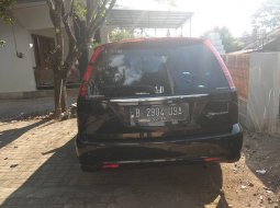 Jual Mobil Honda Stream 1.7 2005  4