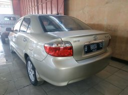 Jual Toyota Vios G 2005 3