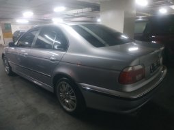 Jual mobil BMW 5 Series 528i 1997 mobil bekas murah  3