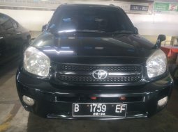 Jual mobil Toyota RAV4 J 2005 1