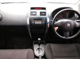 Jual mobil bekas Suzuki SX4 X-Over 2009  5