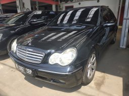 Jual Mobil bekas murah Mercedes-Benz C-Class C 240 2004 2