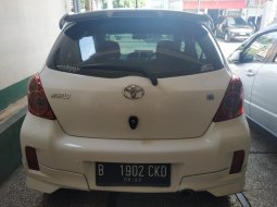 Jual mobil bekas Toyota Yaris E 2013 3