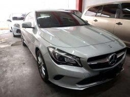 Mercedes-Benz CLA 2016 dijual 5