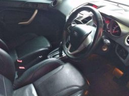 Ford Fiesta 2012 dijual 2