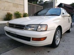 Toyota Corona  1993 Putih 2