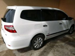 Nissan Grand Livina 2013 dijual 2