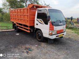 Jual mobil bekas Isuzu Dump Truck 2012 2