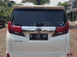 Jual Mobil Toyota Alphard S 2015 4