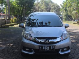 Jual mobil Honda Mobilio 1.5 E MT 2016 bekas murah 3