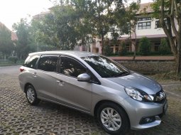 Jual mobil Honda Mobilio 1.5 E MT 2016 bekas murah 6