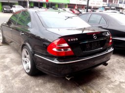 Jual Mobil Mercedes-Benz 260E 2004 3