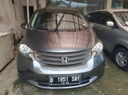 Jual mobil Honda Freed SD 2011 bekas murah 1