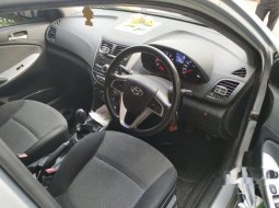 Hyundai Grand Avega (GL) 2011 kondisi terawat 1