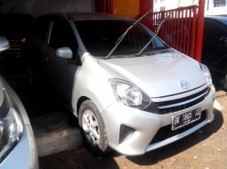 Jual mobil Toyota Agya E 2013 bekas murah 2