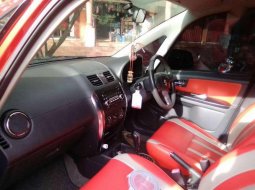 2010 Suzuki SX4 dijual 1