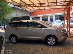 Jual mobil Toyota Kijang Innova 2.0 G 2016 harga murah 2