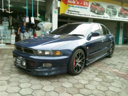 2002 Mitsubishi Galant dijual 4