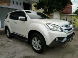 Isuzu MU-X 2.5 2014 Putih 8