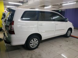 Jual mobil Toyota Kijang Innova 2.0 G 2014 dengan harga terjangkau 4