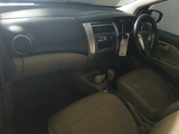 Jual Nissan Grand Livina XV 2014 terbaik  3