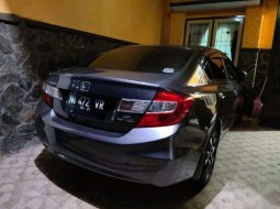 Honda Civic 2015 terbaik 5