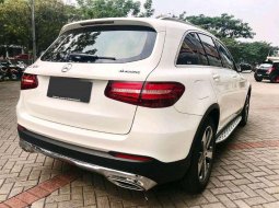 Mercedes-Benz GLC (250) 2017 kondisi terawat 1