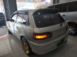 Jual mobil Toyota Starlet 1.0 Manual 1995 bekas 4