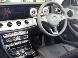 Jual Mercedes-Benz E 200 Avantgarde Promo GIIAS 2019 terbaik  4