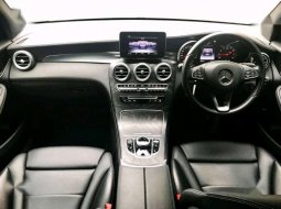 Mercedes-Benz GLC (250) 2017 kondisi terawat 6