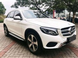 Mercedes-Benz GLC (250) 2017 kondisi terawat 7