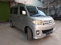 Jual mobil Daihatsu Luxio D 1.5 2012 dengan harga terjangkau  2