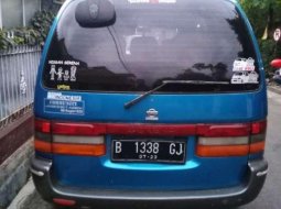 1996 Nissan Serena dijual 5