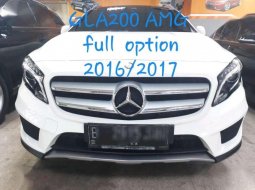 Mercedes-Benz GLA 200 2017 Putih 5