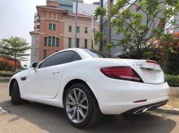 Mercedes-Benz SLC (SLC 200) 2017 kondisi terawat 1