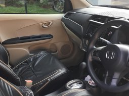 Jual mobil Honda Brio Satya E 2017 dengan harga terjangkau  3